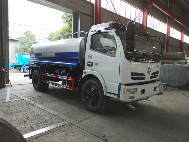 唐山灑水車銷售,唐山灑水車銷售中心,唐山灑水車多少錢 唐山灑水車銷售,唐山灑水車銷售中心,唐山灑水車多少錢