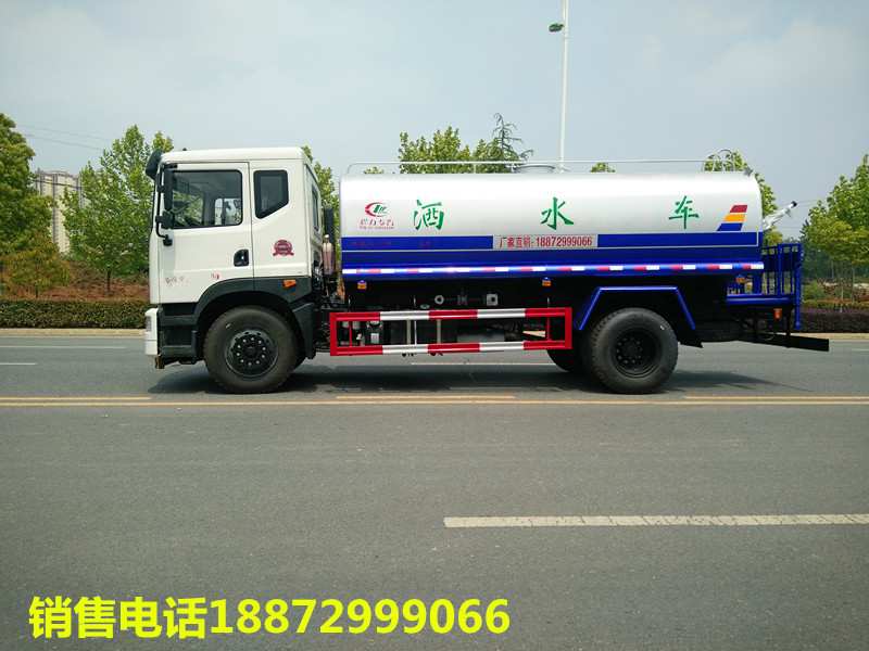 東風15噸灑水車圖片大全 東風15噸灑水車圖片大全