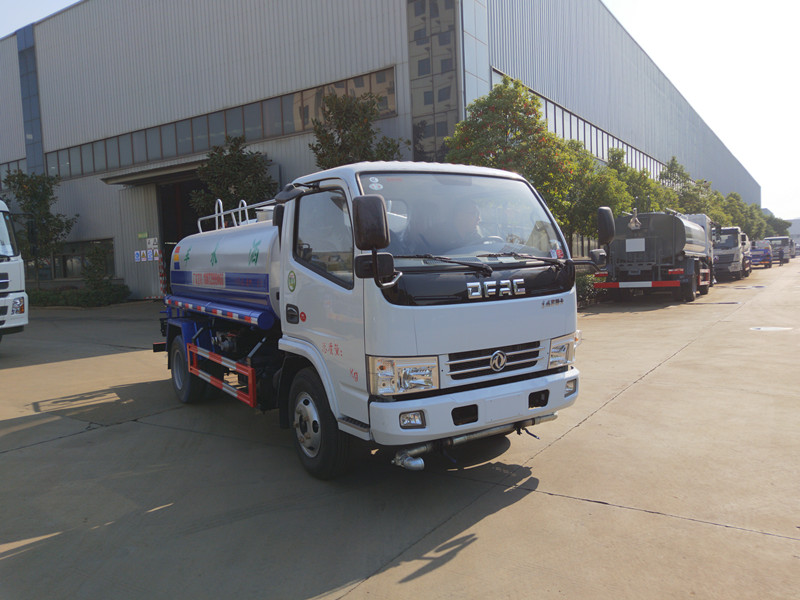 灑水車價格報價降價優惠 灑水車價格報價降價優惠