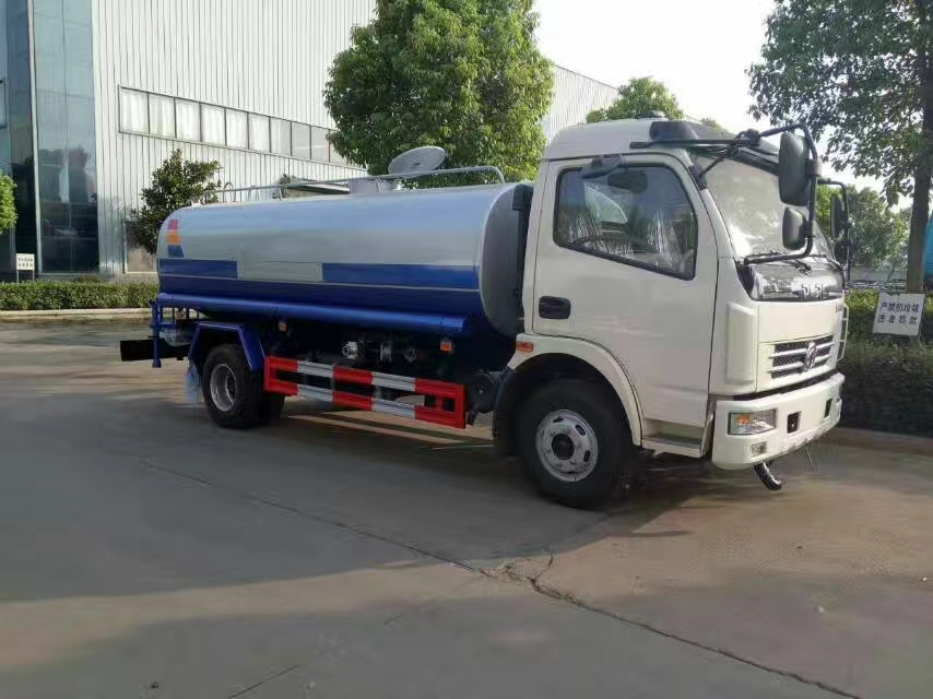綏化灑水車廠家銷售-8噸灑水車價(jià)格報(bào)價(jià) 綏化灑水車廠家銷售-8噸灑水車價(jià)格報(bào)價(jià)