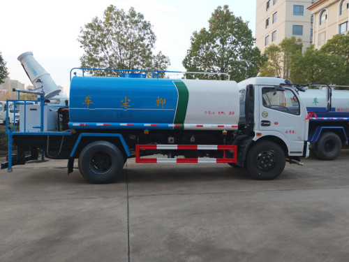 東風多利卡8.73方帶霧炮灑水車 東風多利卡8.73方帶霧炮灑水車