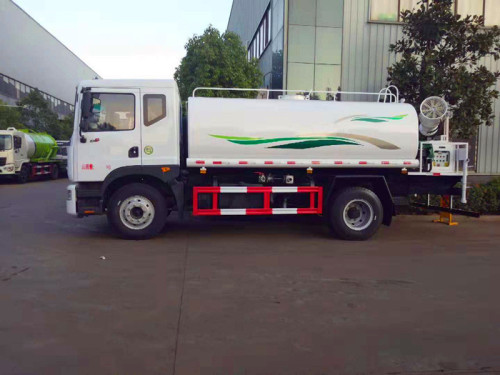 路灑水車廠家 路灑水車廠家