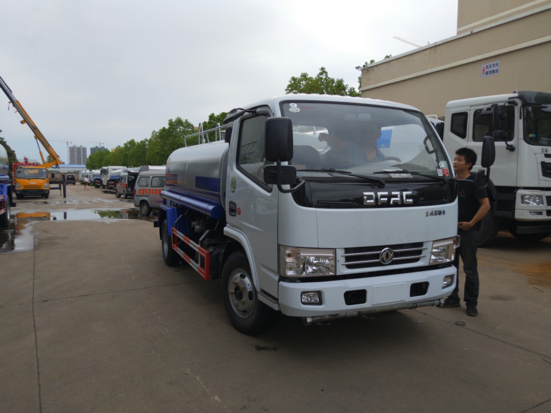 定西灑水車銷售公司-程力廠家價格報價 定西灑水車銷售公司-程力廠家價格報價
