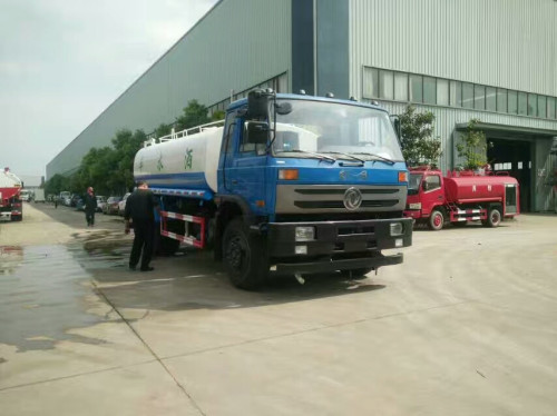 東風15噸灑水車圖片-品牌-產品型號規格 東風15噸灑水車圖片-品牌-產品型號規格