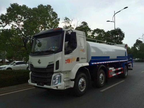 灑水車(chē)哪家賣(mài)的好?應(yīng)該如何進(jìn)行灑水車(chē)廠家選擇 灑水車(chē)哪家賣(mài)的好?應(yīng)該如何進(jìn)行灑水車(chē)廠家選擇