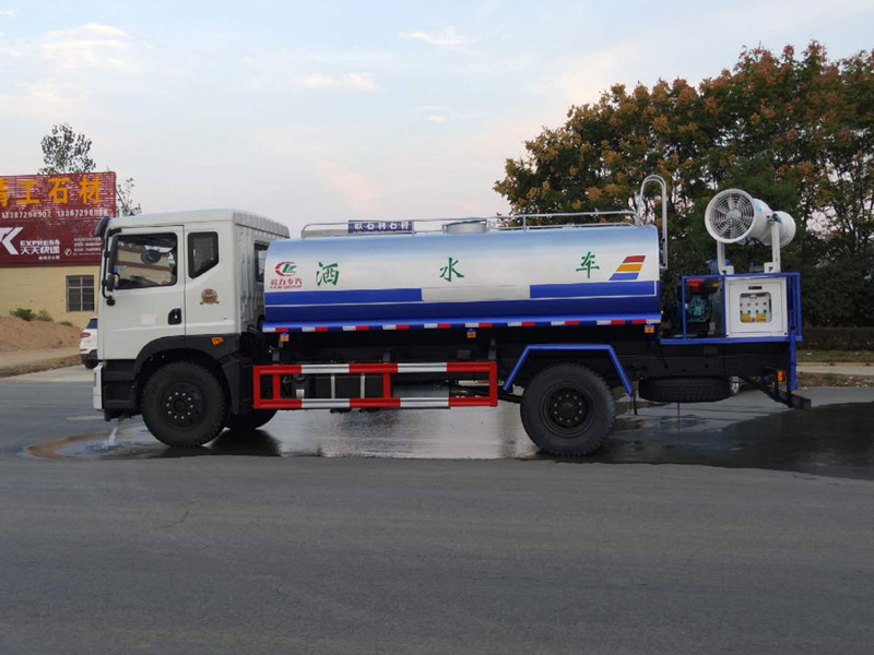 噴霧抑塵車(chē)灑水車(chē)廠家,抑塵車(chē)發(fā)往陜西西安 噴霧抑塵車(chē)灑水車(chē)廠家,抑塵車(chē)發(fā)往陜西西安