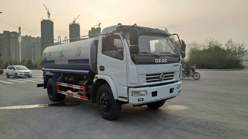 鄭州灑水車價(jià)格,鄭州灑水車價(jià)格報(bào)價(jià),鄭州灑水車銷售點(diǎn) 鄭州灑水車價(jià)格,鄭州灑水車價(jià)格報(bào)價(jià),鄭州灑水車銷售點(diǎn)