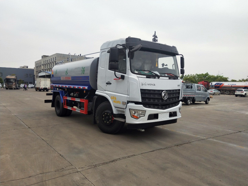 湖北程力灑水車,湖北程力灑水車灑水車生產廠家 湖北程力灑水車,湖北程力灑水車灑水車生產廠家