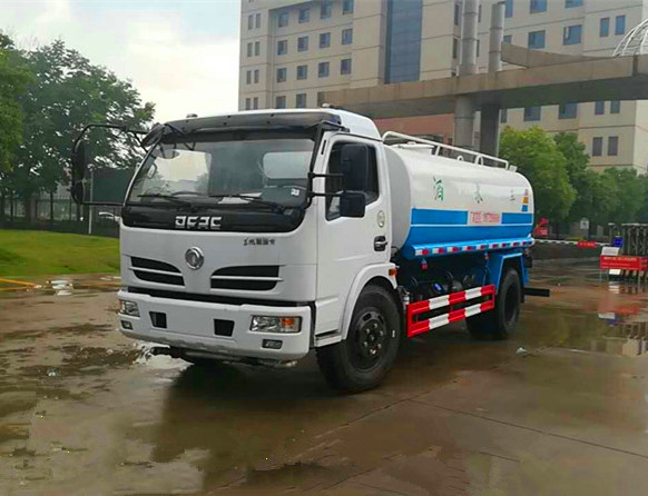 城市綠化少不了噴藥灑水車-打藥車-湖北程力 城市綠化少不了噴藥灑水車-打藥車-湖北程力