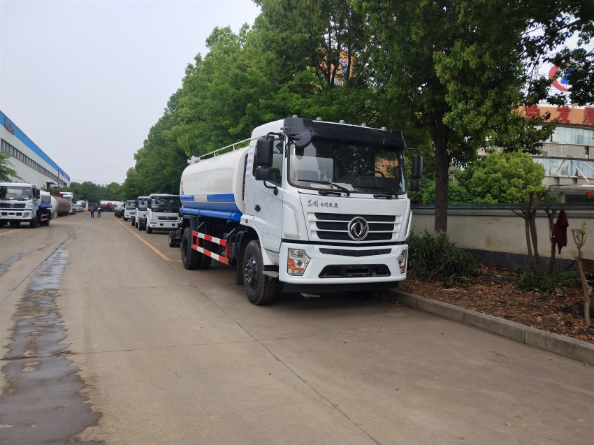 東風特商12噸灑水車-12方灑水車價格報價-湖北程力集團 東風特商12噸灑水車-12方灑水車價格報價-湖北程力集團