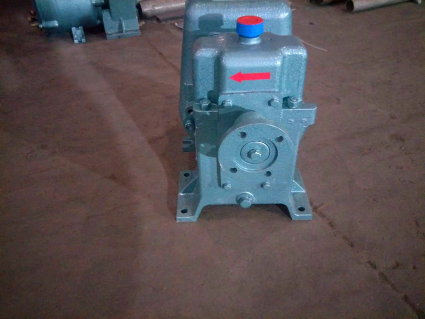 3-5噸灑水車用什么型號的灑水泵-灑水車配件廠家價格報價-湖北程力 3-5噸灑水車用什么型號的灑水泵-灑水車配件廠家價格報價-湖北程力