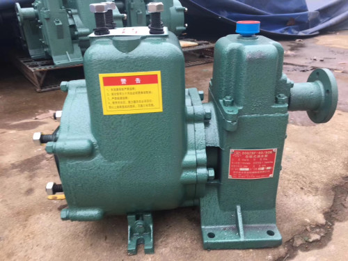 灑水車水泵的日常維護一定要注意的要點-湖北程力集團 灑水車水泵的日常維護一定要注意的要點-湖北程力集團