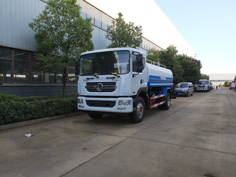 東風(fēng)D9灑水車(chē)廠家直銷(xiāo)15立方灑水車(chē)出廠價(jià)格-程力集團(tuán) 東風(fēng)D9灑水車(chē)廠家直銷(xiāo)15立方灑水車(chē)出廠價(jià)格-程力集團(tuán)