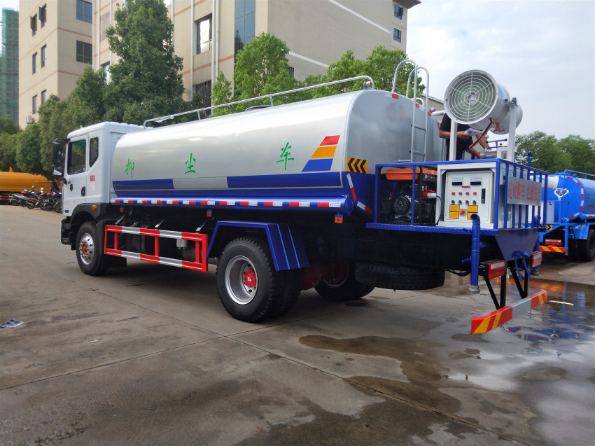 50-60米霧炮東風(fēng)11-12噸抑塵車 50-60米霧炮東風(fēng)11-12噸抑塵車