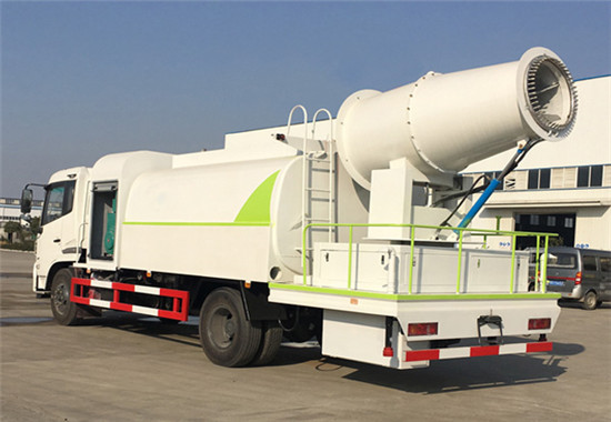 東風天錦抑塵車 東風天錦抑塵車