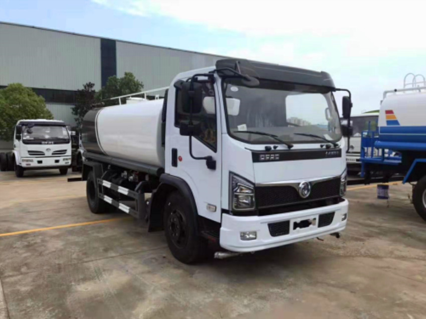 東風灑水車價格表,優質環衛專用車廠家 東風灑水車價格表,優質環衛專用車廠家