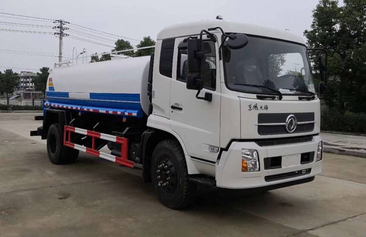 日照灑水車,日照灑水車廠家直銷,日照灑水車價(jià)格報(bào)價(jià),湖北程力 日照灑水車,日照灑水車廠家直銷,日照灑水車價(jià)格報(bào)價(jià),湖北程力