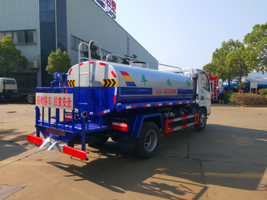 常州灑水車(chē)廠家銷(xiāo)售-常州灑水車(chē)價(jià)格報(bào)價(jià)-湖北程力銷(xiāo)售總部 常州灑水車(chē)廠家銷(xiāo)售-常州灑水車(chē)價(jià)格報(bào)價(jià)-湖北程力銷(xiāo)售總部