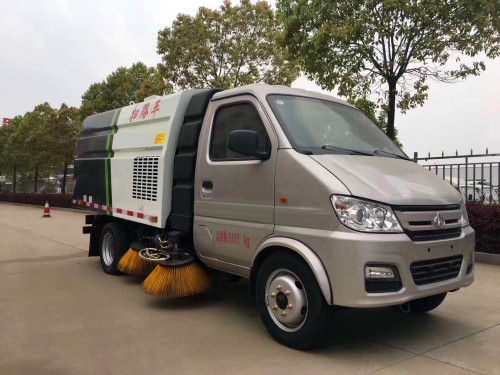 怎樣正確的選購(gòu)掃路車(chē) 大型掃路車(chē)的價(jià)格 怎樣正確的選購(gòu)掃路車(chē) 大型掃路車(chē)的價(jià)格