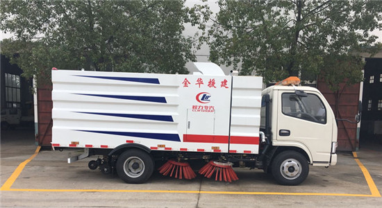 東風(fēng)小多利卡掃路車(chē),5噸掃路車(chē),程力5立方掃路車(chē)廠家直銷(xiāo) 東風(fēng)小多利卡掃路車(chē),5噸掃路車(chē),程力5立方掃路車(chē)廠家直銷(xiāo)