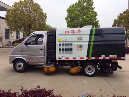 掃路車(chē) 國(guó)六福田藍(lán)牌掃路車(chē)價(jià)格 掃路車(chē) 國(guó)六福田藍(lán)牌掃路車(chē)價(jià)格