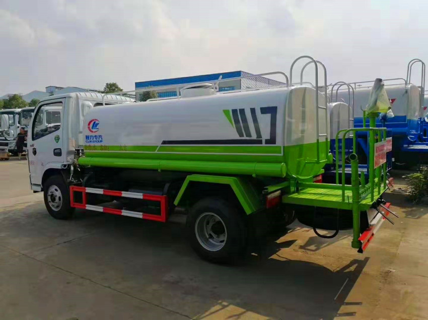 5噸東風工地灑水降塵車-東風5立方灑水車廠家報價 5噸東風工地灑水降塵車-東風5立方灑水車廠家報價