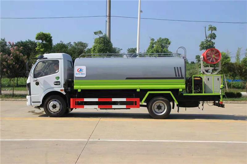 工地降塵霧炮灑水車多少錢一輛 工地降塵霧炮灑水車多少錢一輛