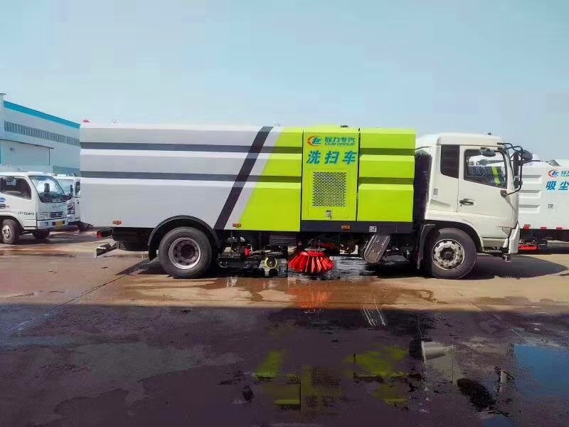 東風天錦干掃車 北方寒冷地區清掃福音 東風天錦干掃車 北方寒冷地區清掃福音