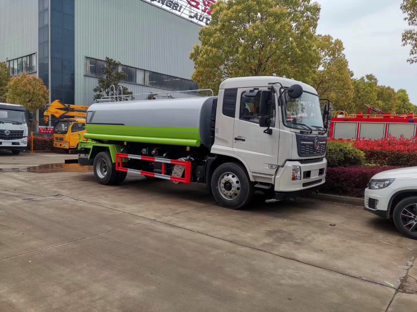 園林綠化灑水車價格及圖片-綠化灑水車價格-程力集團 園林綠化灑水車價格及圖片-綠化灑水車價格-程力集團