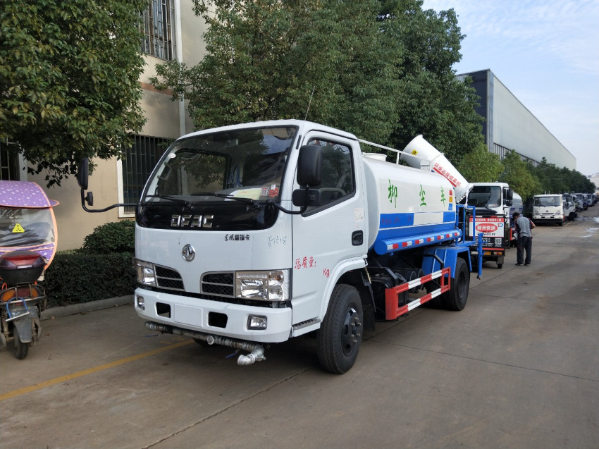 灑水車的進水方式-灑水車選擇消防栓進水接口進水-程力集團 灑水車的進水方式-灑水車選擇消防栓進水接口進水-程力集團