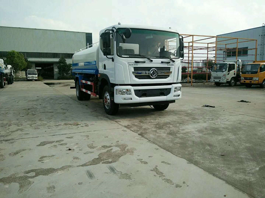 東風(fēng)15噸灑水車專用配置-灑水車-東風(fēng)15噸灑水車廠家直銷 東風(fēng)15噸灑水車專用配置-灑水車-東風(fēng)15噸灑水車廠家直銷