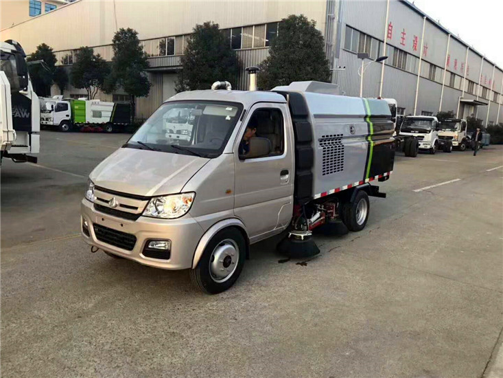 L(zhng)·܇(ch)-L(zhng)С͒·܇(ch)-С^(q)·܇(ch)S(chng)N(xio)