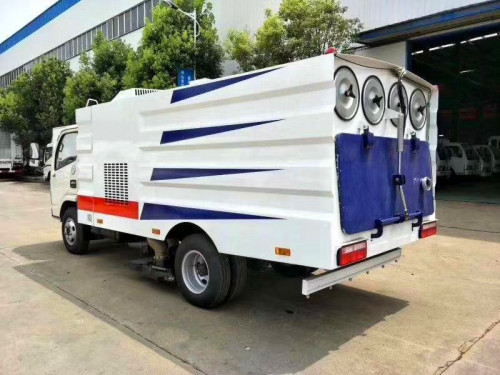 (gu)|L(fng)ɝm܇(ch)-(gu)·m܇(ch)S(chng)ֱN(xio)