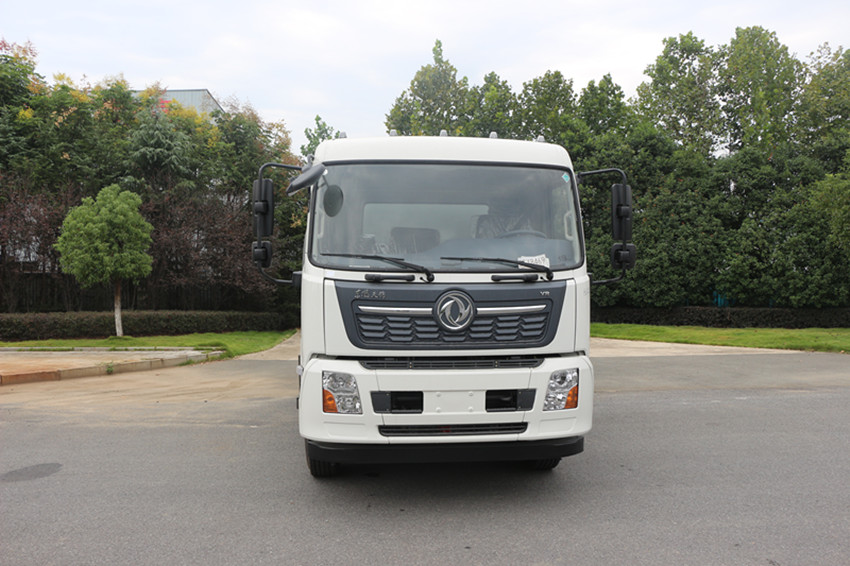 小型灑水車 大型灑水車 現(xiàn)車出售 東風(fēng)大多利卡灑水車-湖北程力 小型灑水車 大型灑水車 現(xiàn)車出售 東風(fēng)大多利卡灑水車-湖北程力