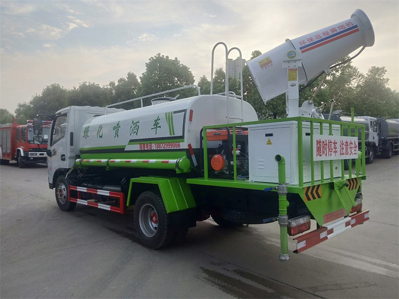 國(guó)六5噸東風(fēng)灑水車 國(guó)六5噸東風(fēng)灑水車