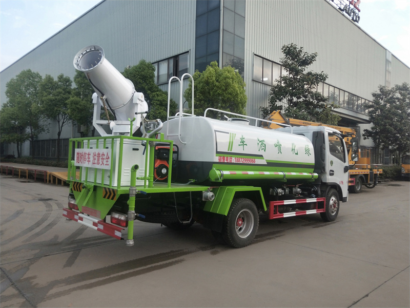 國(guó)六5噸東風(fēng)灑水車 國(guó)六5噸東風(fēng)灑水車