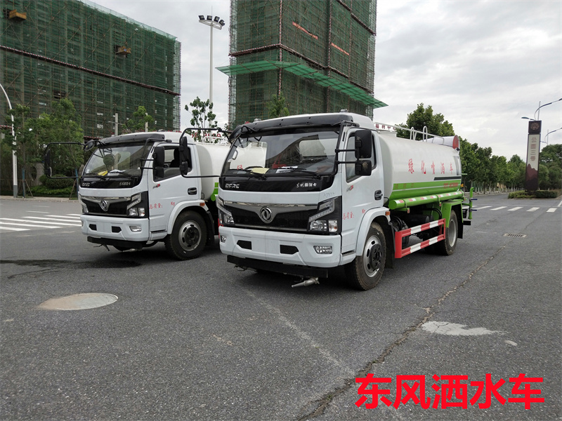 東風(fēng)8噸灑水車 東風(fēng)8噸灑水車