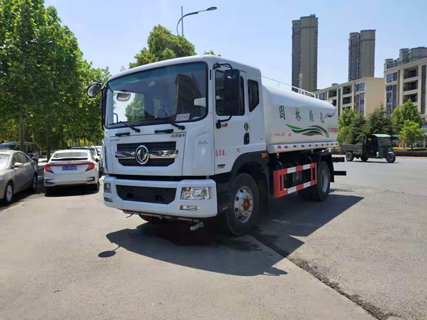 東風(fēng)12立方灑水車價格-灑水車-程力威牌CLW5160GPS6XS型綠化噴灑車生產(chǎn)廠家 東風(fēng)12立方灑水車價格-灑水車-程力威牌CLW5160GPS6XS型綠化噴灑車生產(chǎn)廠家