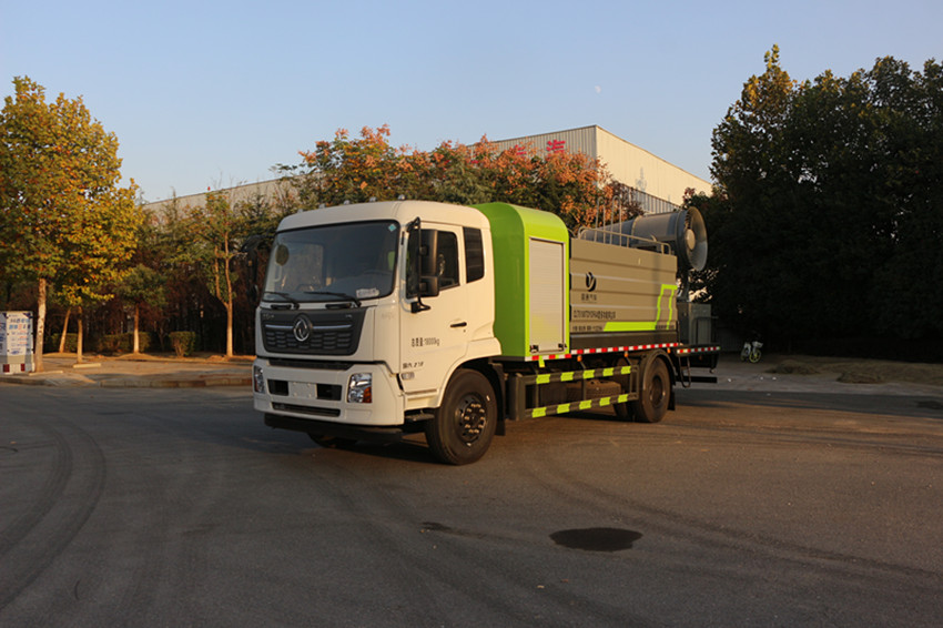 東風天錦大型霧炮車 東風天錦大型霧炮車