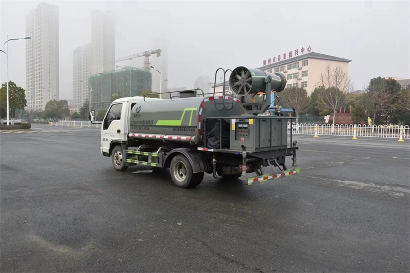 3噸藍牌灑水車 3噸藍牌灑水車