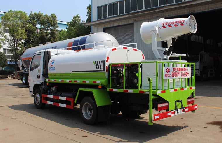 東風小多利卡藍牌5噸霧炮灑水車-藍牌5噸霧炮灑水車-程力灑水車生產廠家 東風小多利卡藍牌5噸霧炮灑水車-藍牌5噸霧炮灑水車-程力灑水車生產廠家