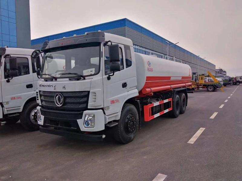 東風(fēng)灑水車-國六東風(fēng)專底20噸灑水車廠家報(bào)價(jià) 東風(fēng)灑水車-國六東風(fēng)專底20噸灑水車廠家報(bào)價(jià)