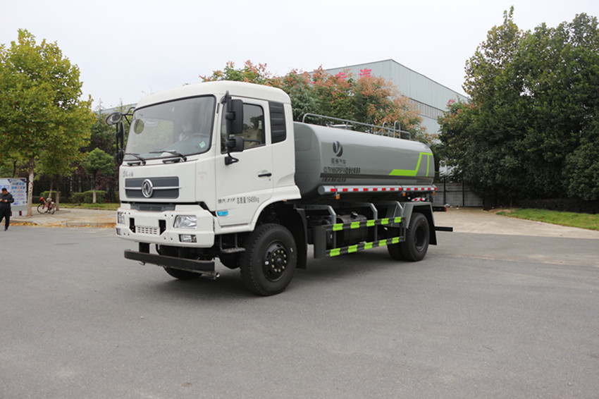 買一臺(tái)灑水車需要多少錢-買一臺(tái)灑水車要多少錢-湖北專用車生產(chǎn)廠家 買一臺(tái)灑水車需要多少錢-買一臺(tái)灑水車要多少錢-湖北專用車生產(chǎn)廠家