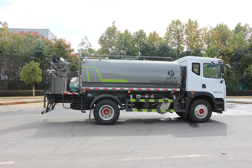 15噸灑水車圖片 15噸灑水車圖片