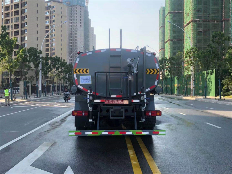 新灑水車報價灑水車價格-新灑水車廠家報價 新灑水車報價灑水車價格-新灑水車廠家報價