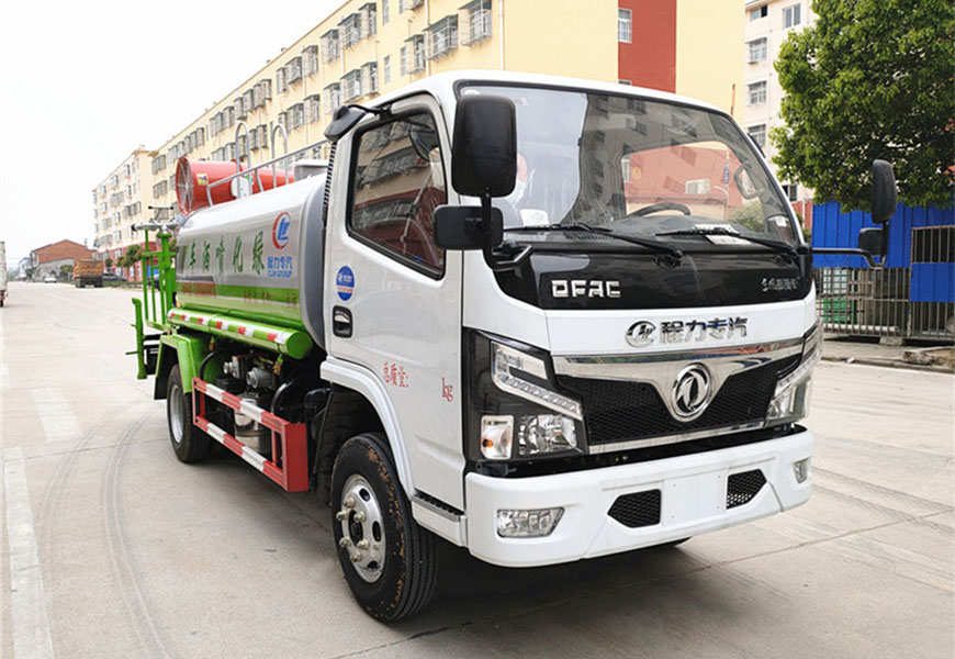 東風(fēng)福瑞卡4-5方國六霧炮灑水車-5方霧炮灑水車廠家報價-湖北程力 東風(fēng)福瑞卡4-5方國六霧炮灑水車-5方霧炮灑水車廠家報價-湖北程力